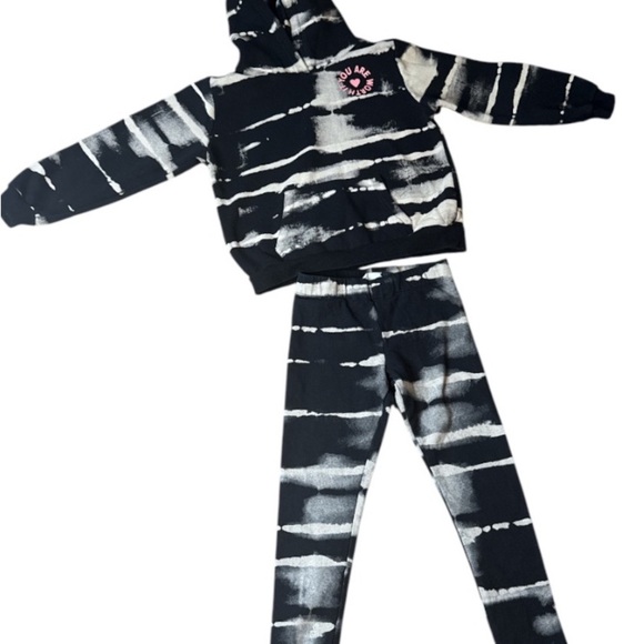 Girls Black and White Tie-Dye Hoodie and Joggers Set - Picture 3 of 3